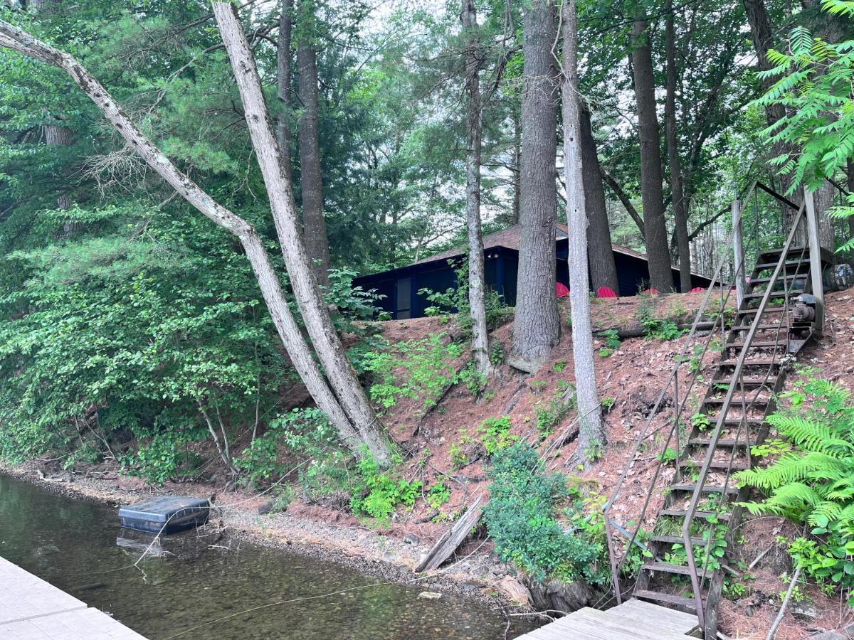 Camp Hudson Pines Villa Corinth Exteriör bild